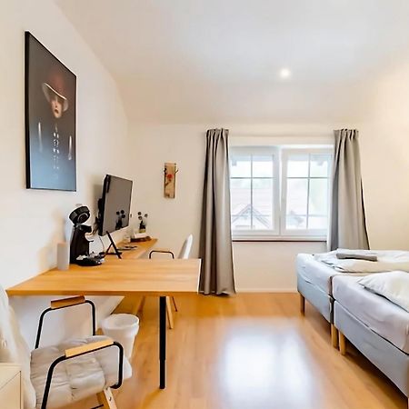Komfortables Doppelzimmer In Kehl Goldscheuer - 1A Guesthouse Eksteriør billede