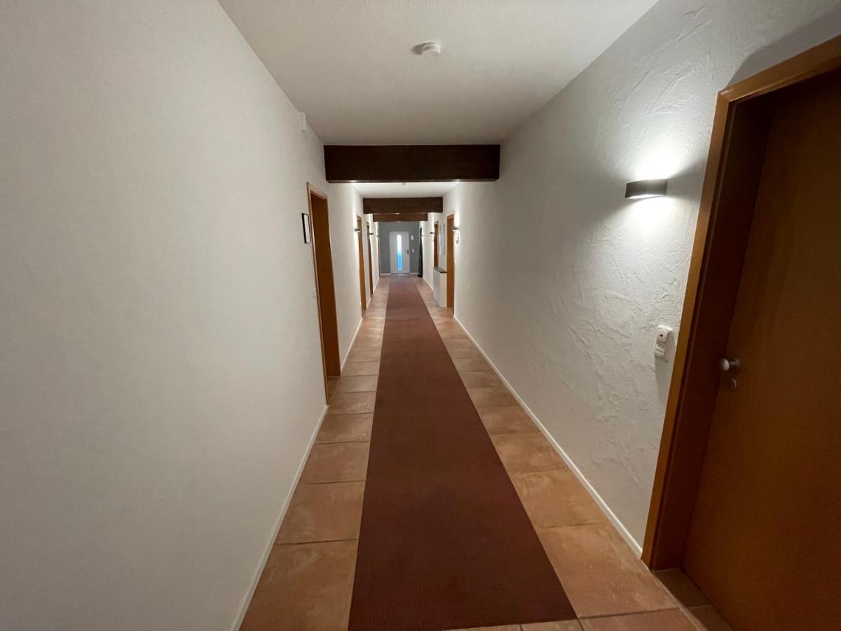 Komfortables Doppelzimmer In Kehl Goldscheuer - 1A Guesthouse Eksteriør billede