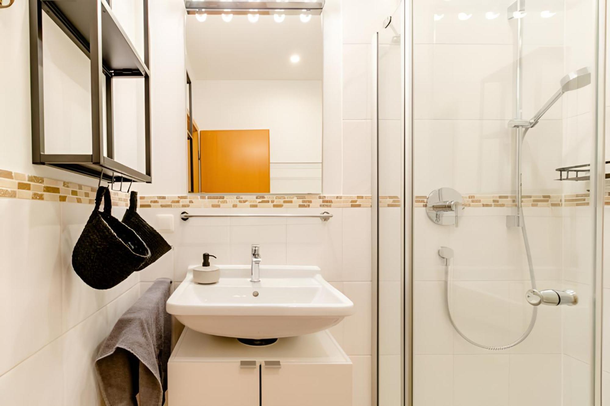 Komfortables Doppelzimmer In Kehl Goldscheuer - 1A Guesthouse Eksteriør billede